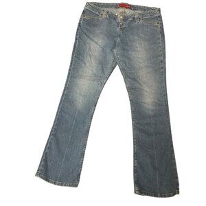 VTG Levis 520 Bootcut Denim  Medium Wash Jeans Juniors 13M Too Superlow Stretch